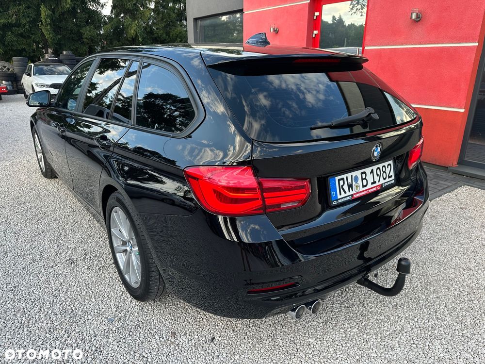 BMW Seria 3 320d Luxury Line - 4