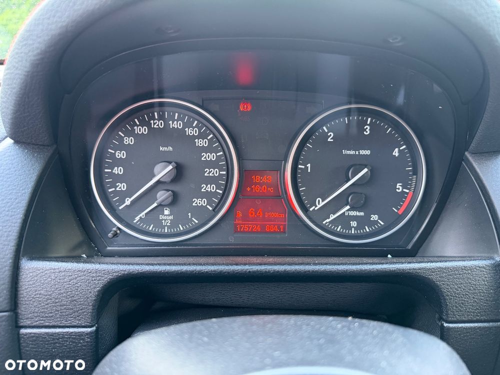 BMW X1 xDrive18d xLine - 7
