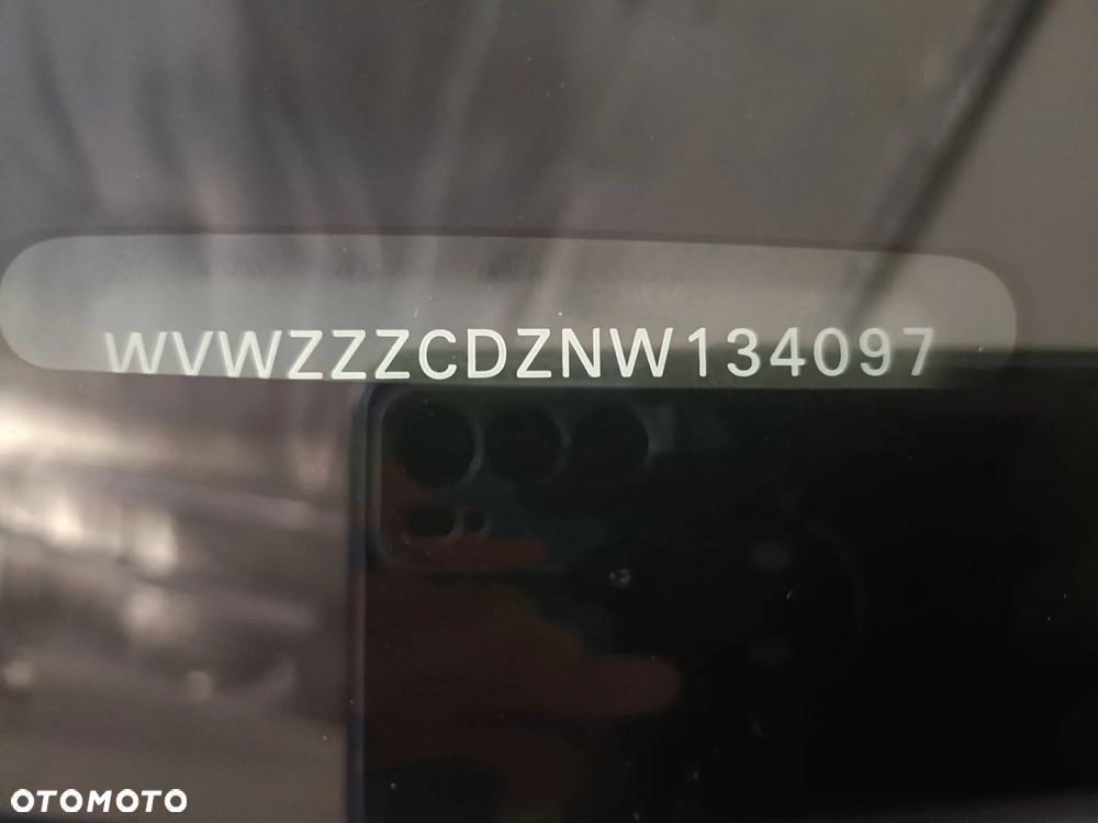 Volkswagen Golf - 34