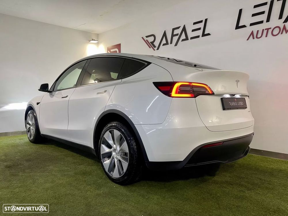 Tesla Model Y Long Range Tração Integral - 11