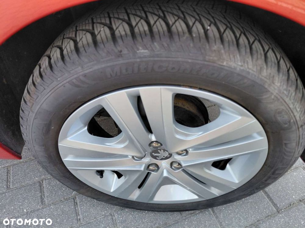 Peugeot 208 - 9