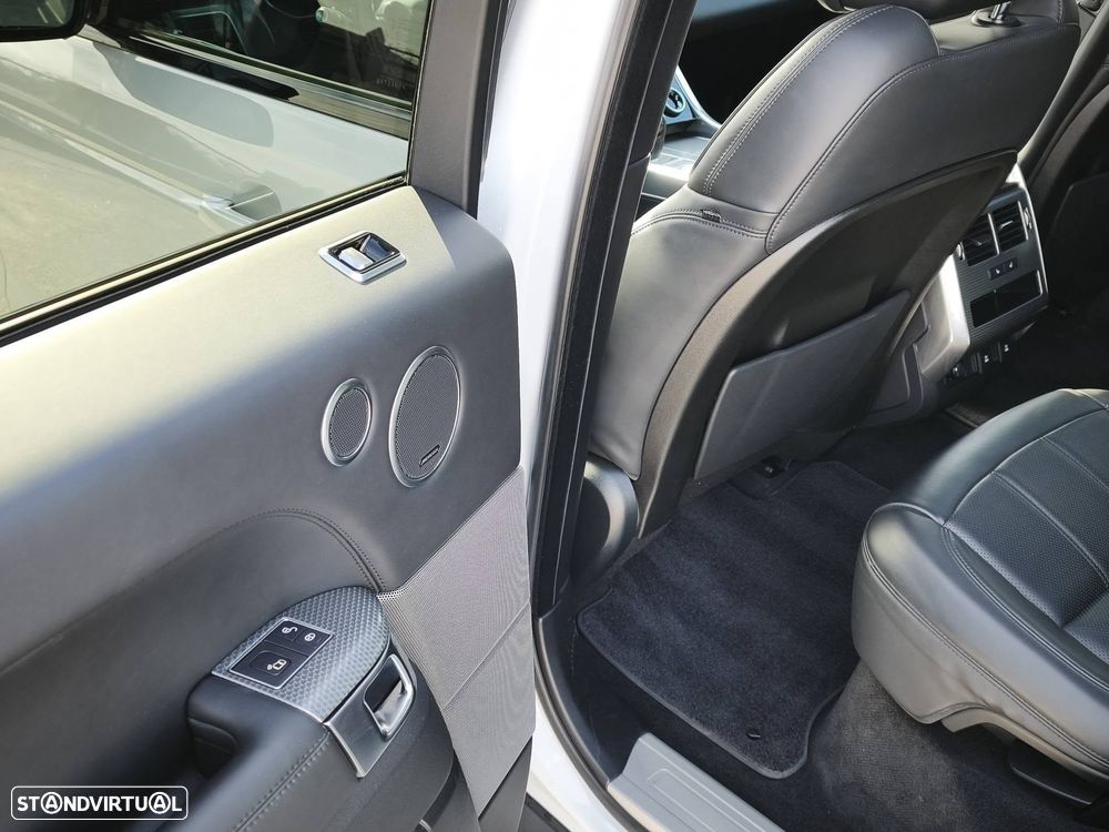 Land Rover Range Rover Sport P400e HSE Dynamic Stealth - 20