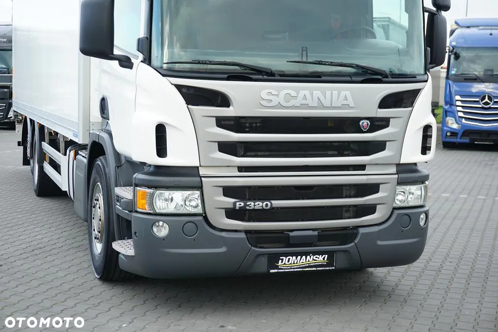 Scania P 320 / EURO 6 / KONTENER + WINDA / 22 PALETY / OŚ SKRĘTNA - 29
