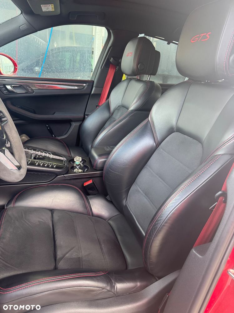 Porsche Macan GTS - 13