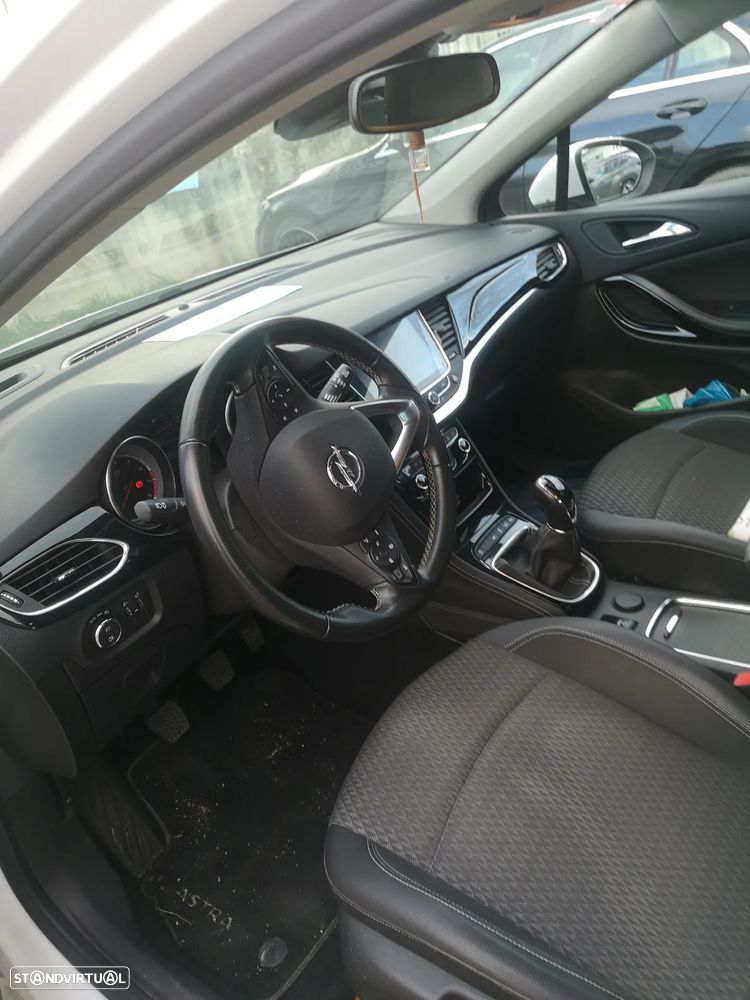 Opel Astra Sports Tourer 1.0 Innovation S/S RM6/SOB/5PB - 8