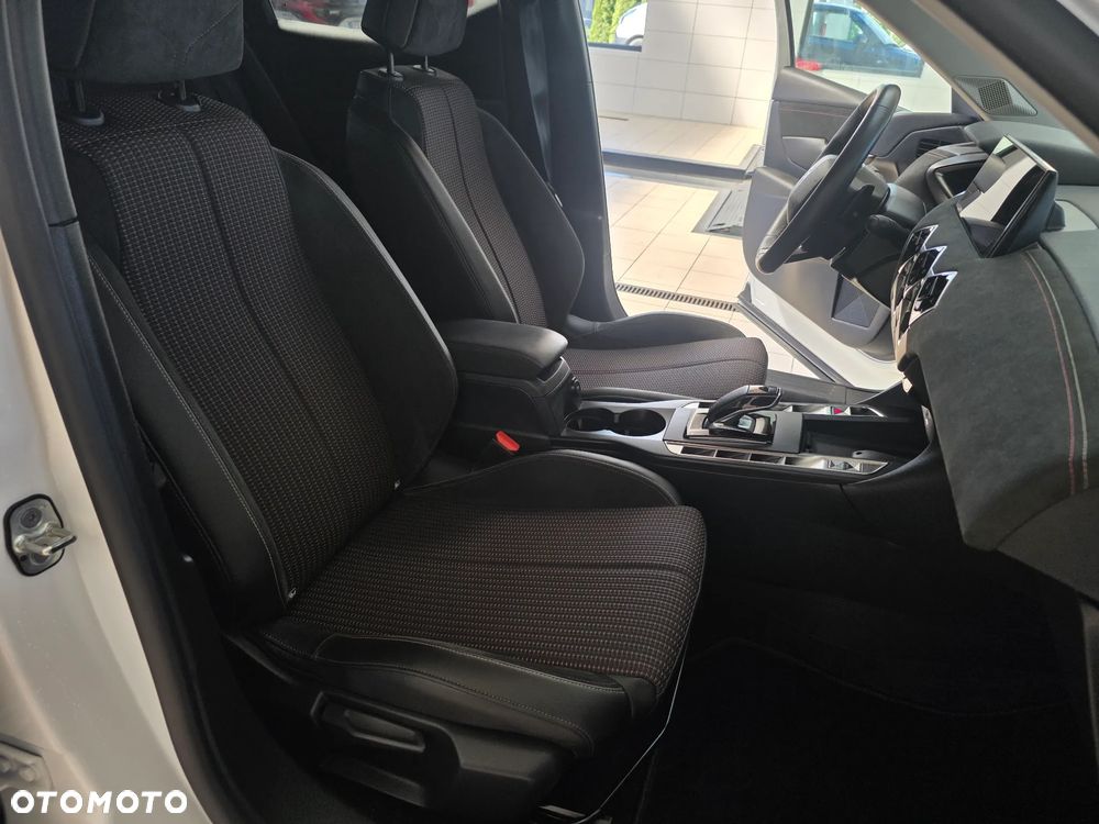 DS Automobiles DS 3 Crossback 1.2 PureTech Performance Line + - 20