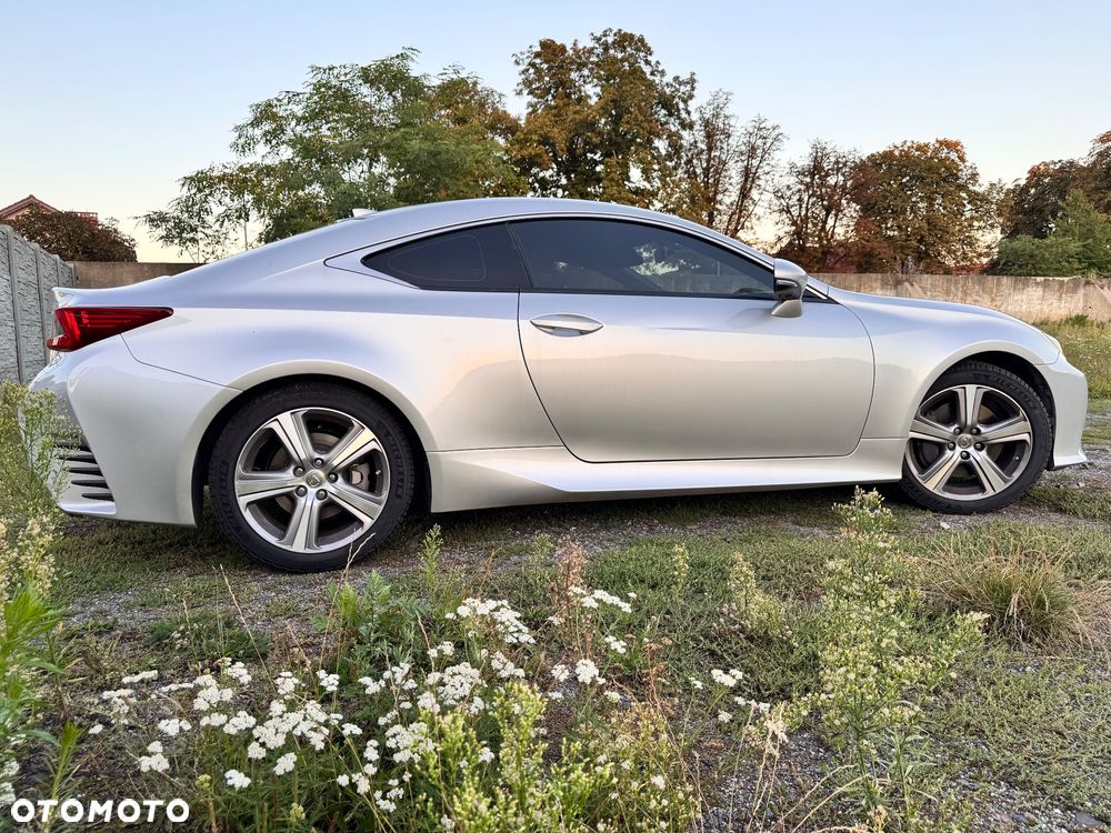 Lexus RC - 2