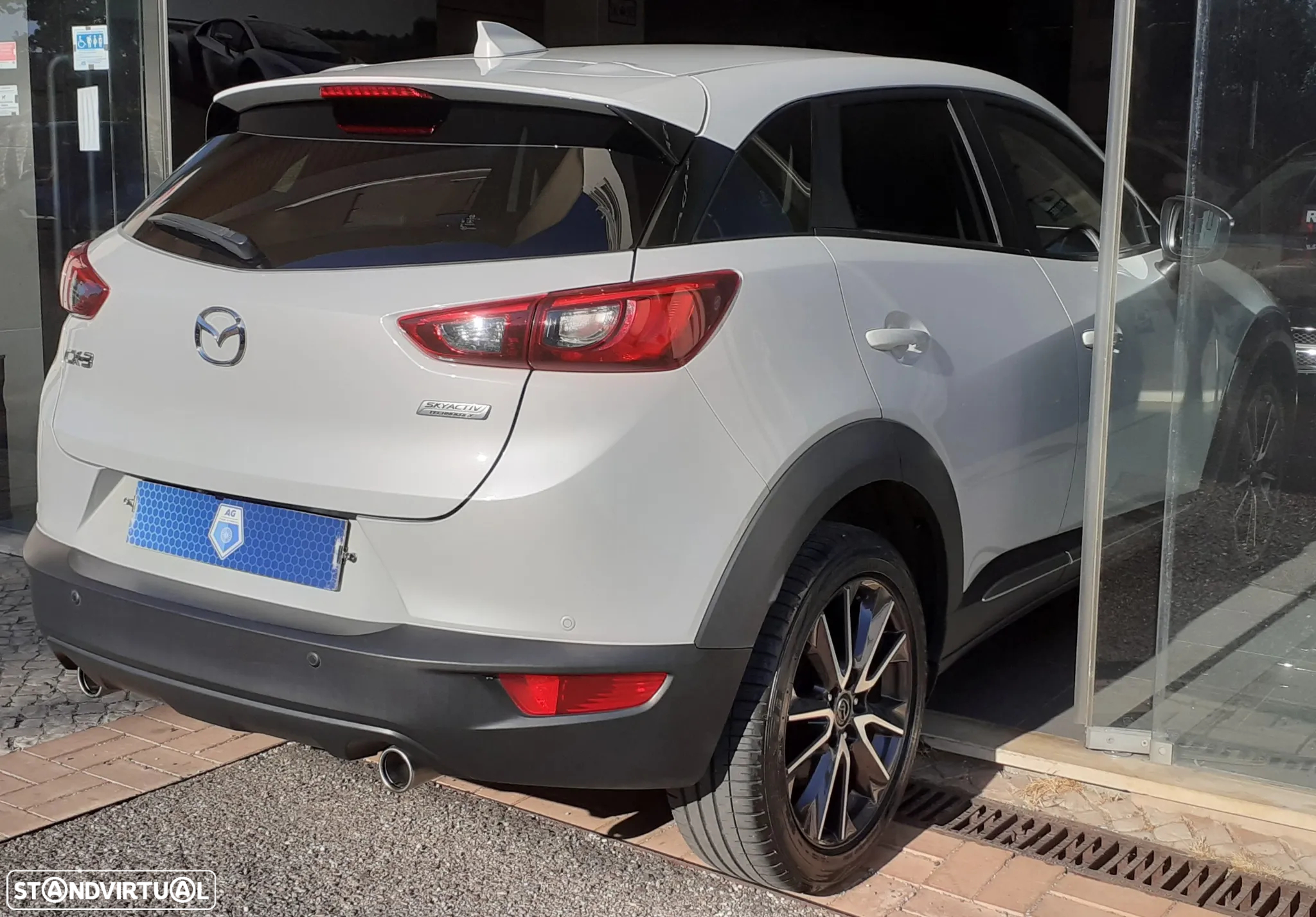 Mazda CX-3 1.5 Sky.Excellence Navi - 4