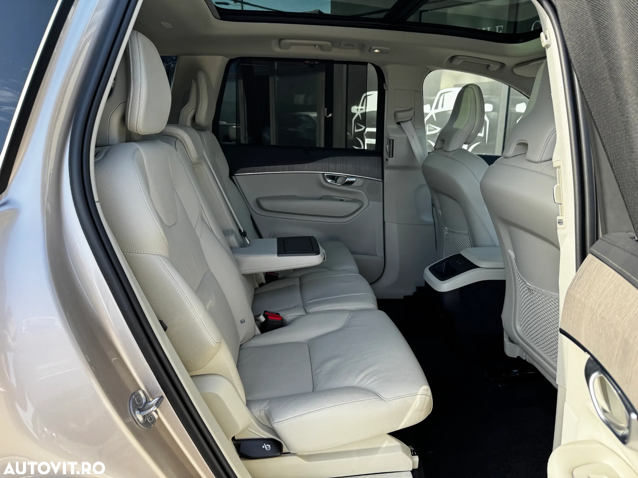 Volvo XC 90 B5 MHEV AWD 7 locuri Ultimate Bright - 15