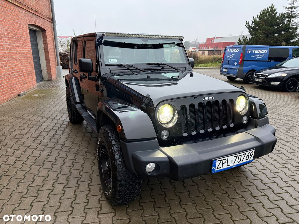 Jeep Wrangler 3.6 Unlim Sahara - 17