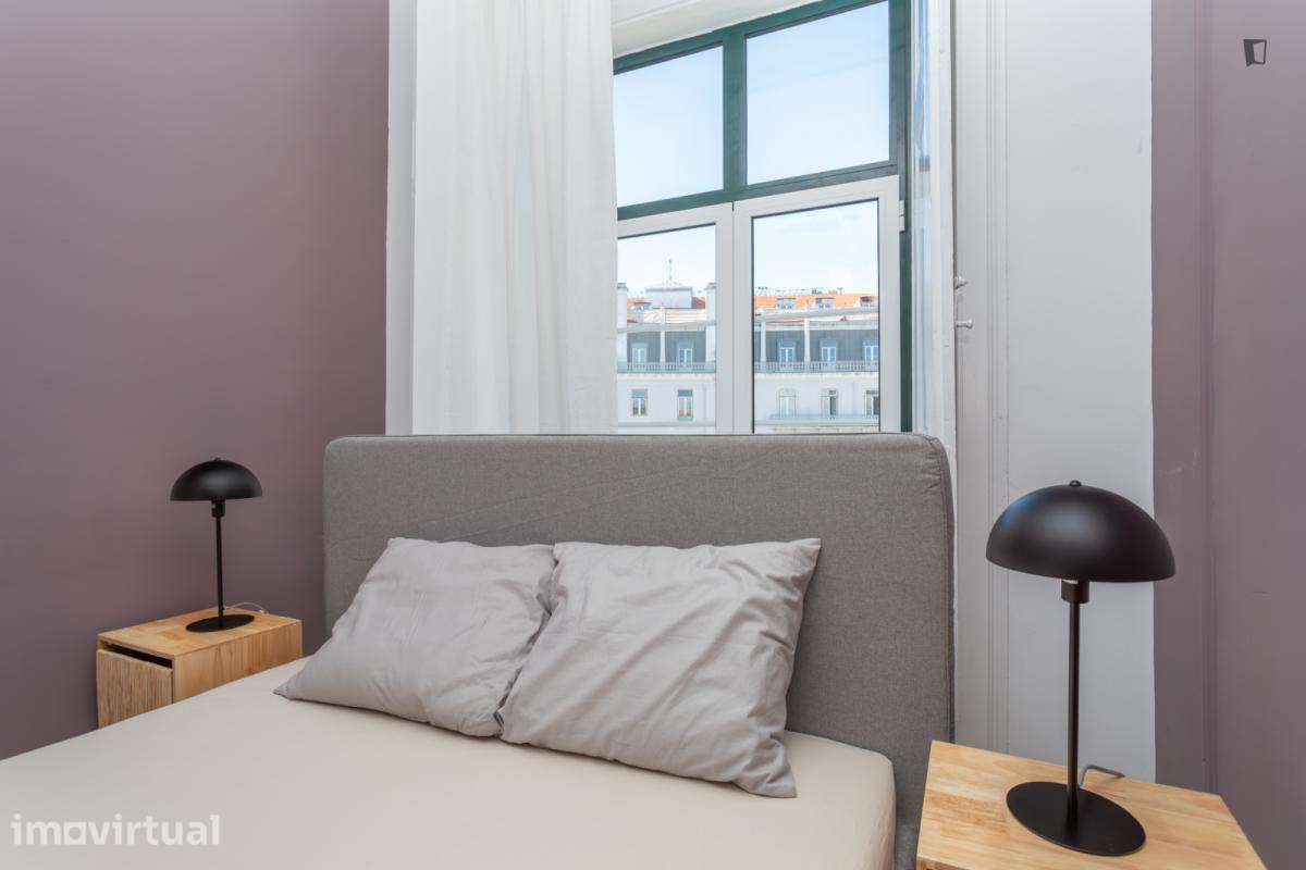 Quarto - localizado em Santos Lisbon - Grande imagem: 2/20