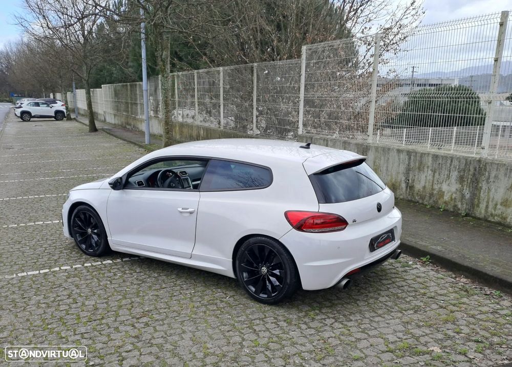 VW Scirocco 2.0 TSI DSG - 4