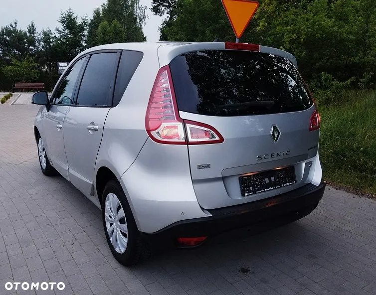 Renault Scenic 1.5 dCi Avantage - 8
