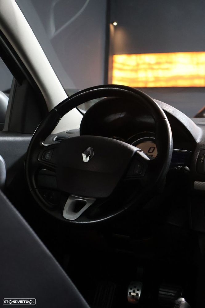 Renault Mégane 1.5 dCi Dynamique - 15