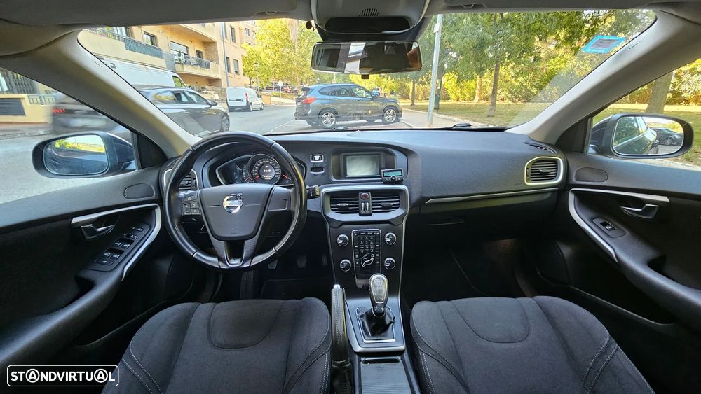 Volvo V40 - 14