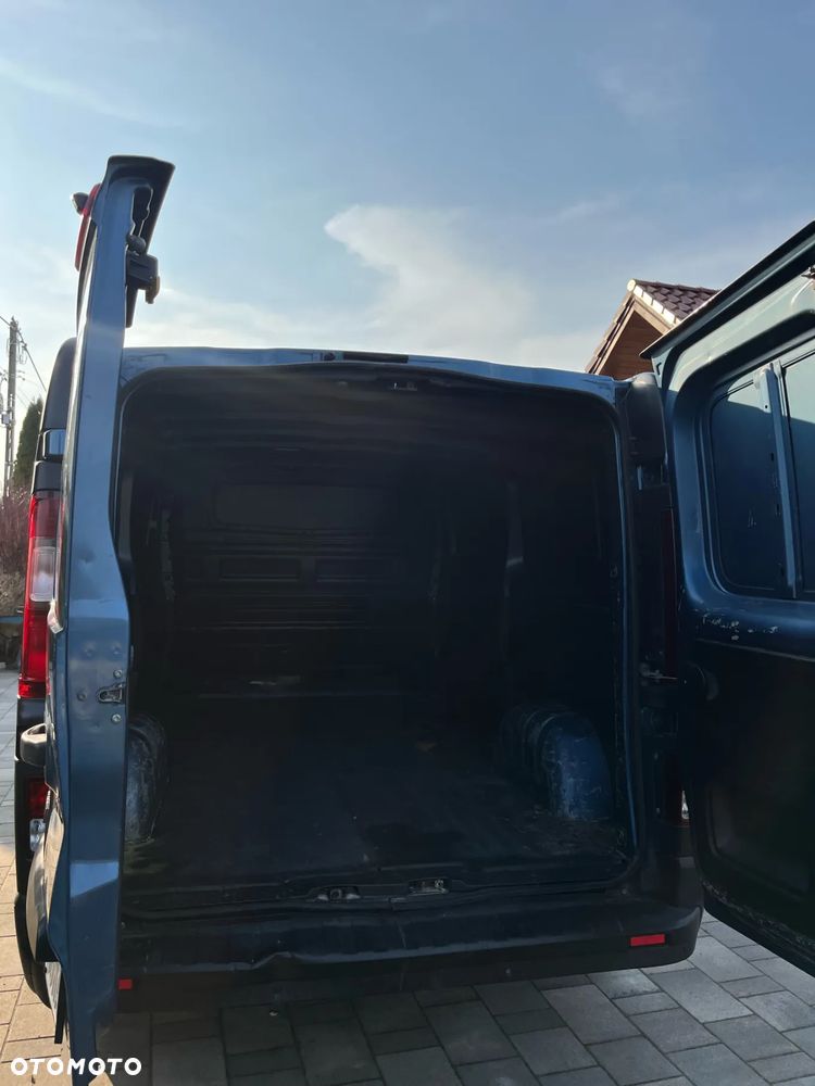 Renault Trafic - 8