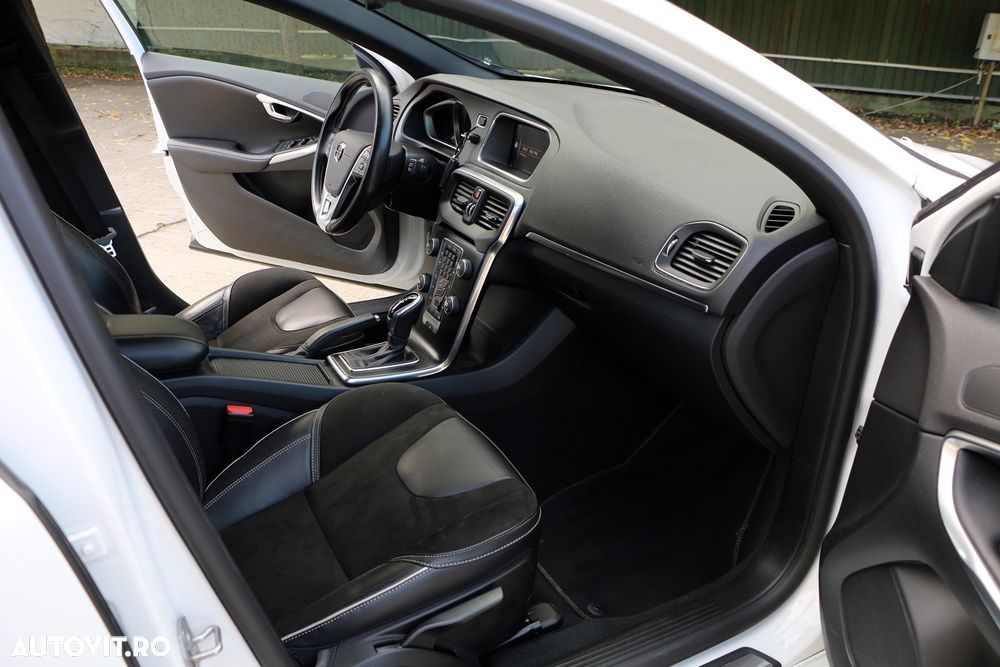 Volvo V40 D3 Aut. R-Design - 5