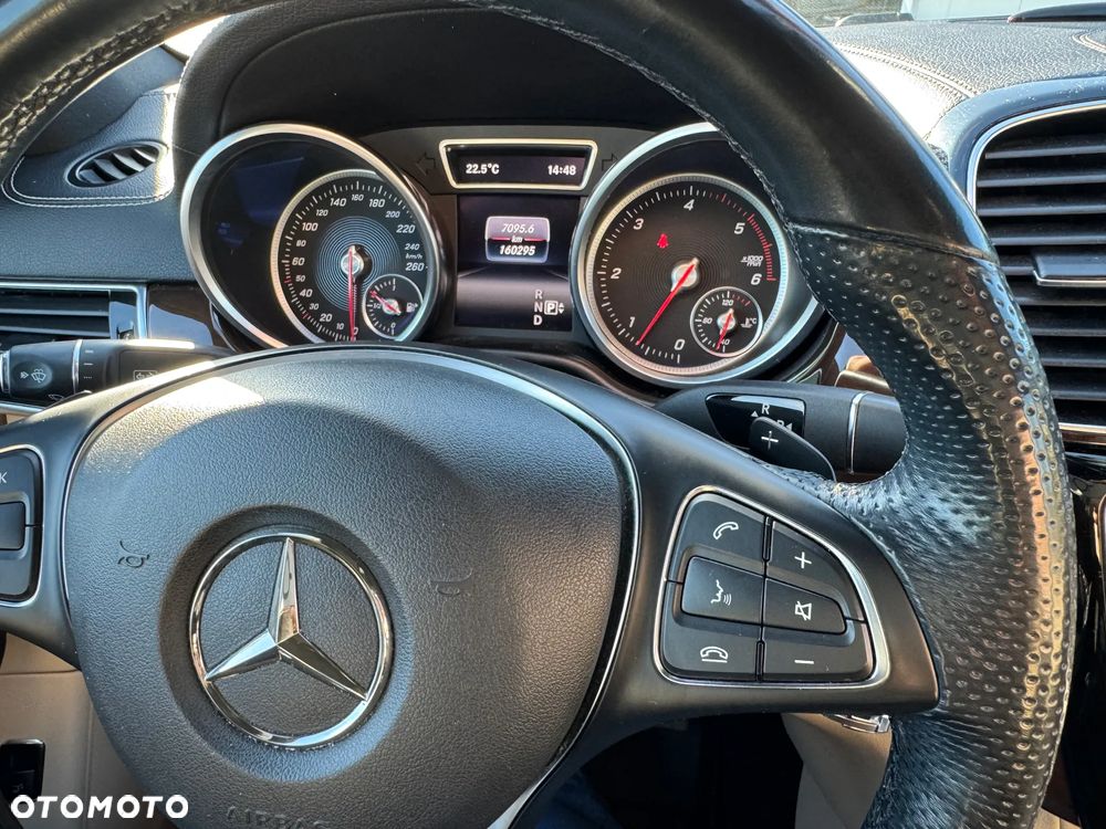 Mercedes-Benz GLE - 20