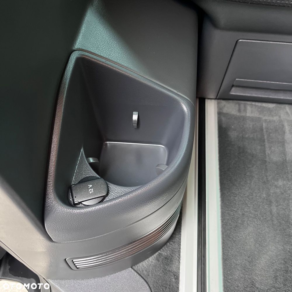 Volkswagen Multivan L1 Startline - 17
