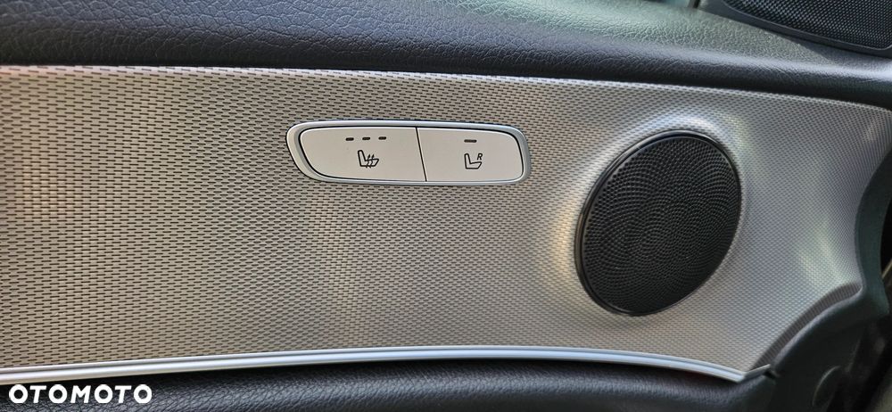 Mercedes-Benz Klasa E 220 d 4Matic 9G-TRONIC Avantgarde - 15