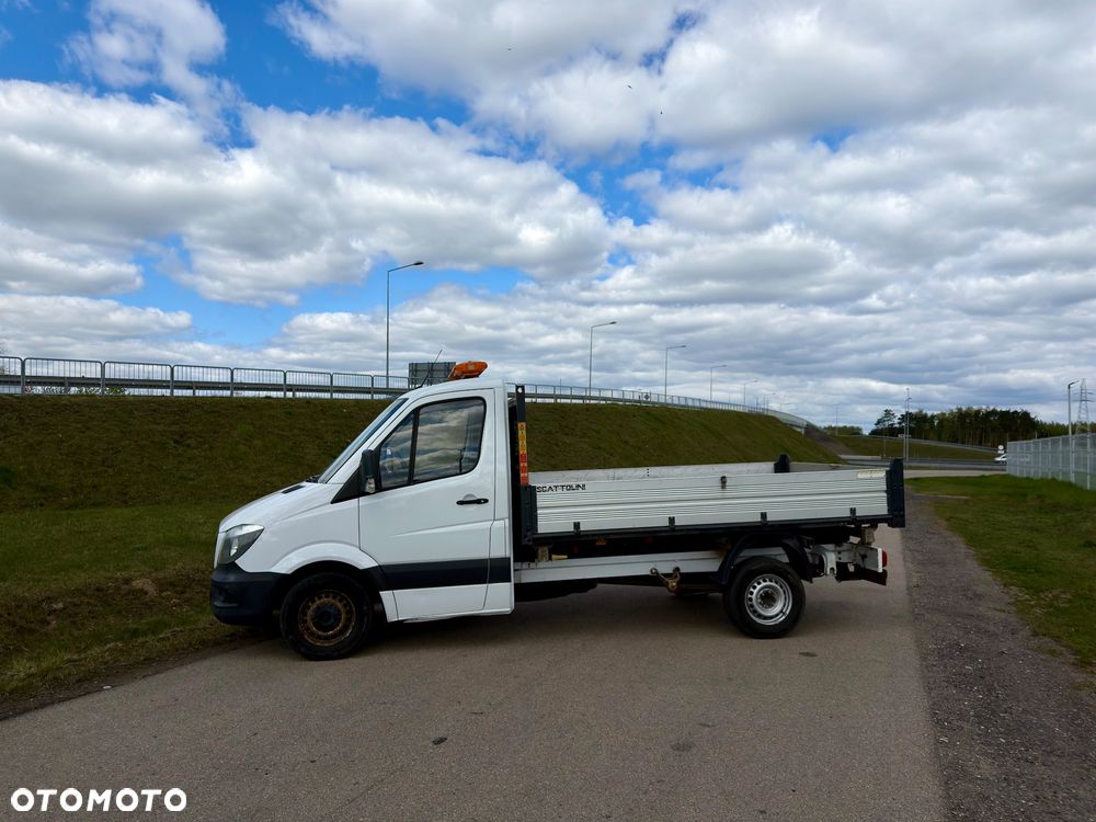 Mercedes-Benz Sprinter - 4