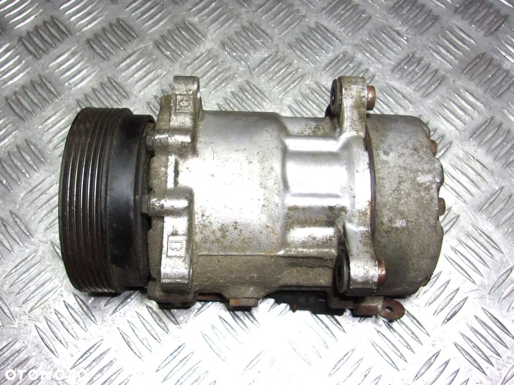 VW Caddy II Golf IV Sharan MK1 sprężarka klimatyzacji 1.4 1.6 1.8T 1.9 TDI SDI 2.0 TDI 2.0 2.3 2.8 3.2 - 2