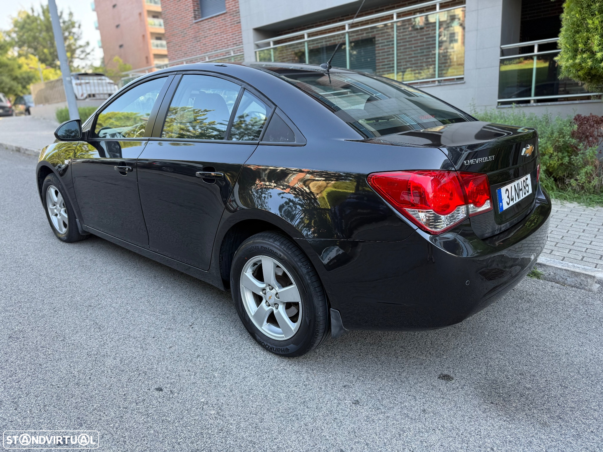 Chevrolet Cruze 1.6 LS - 5