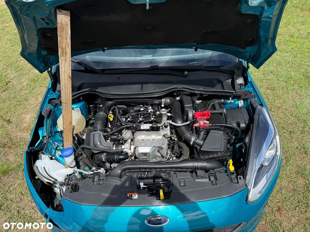 Ford Fiesta 1.0 EcoBoost Start-Stop Champions Edition - 28