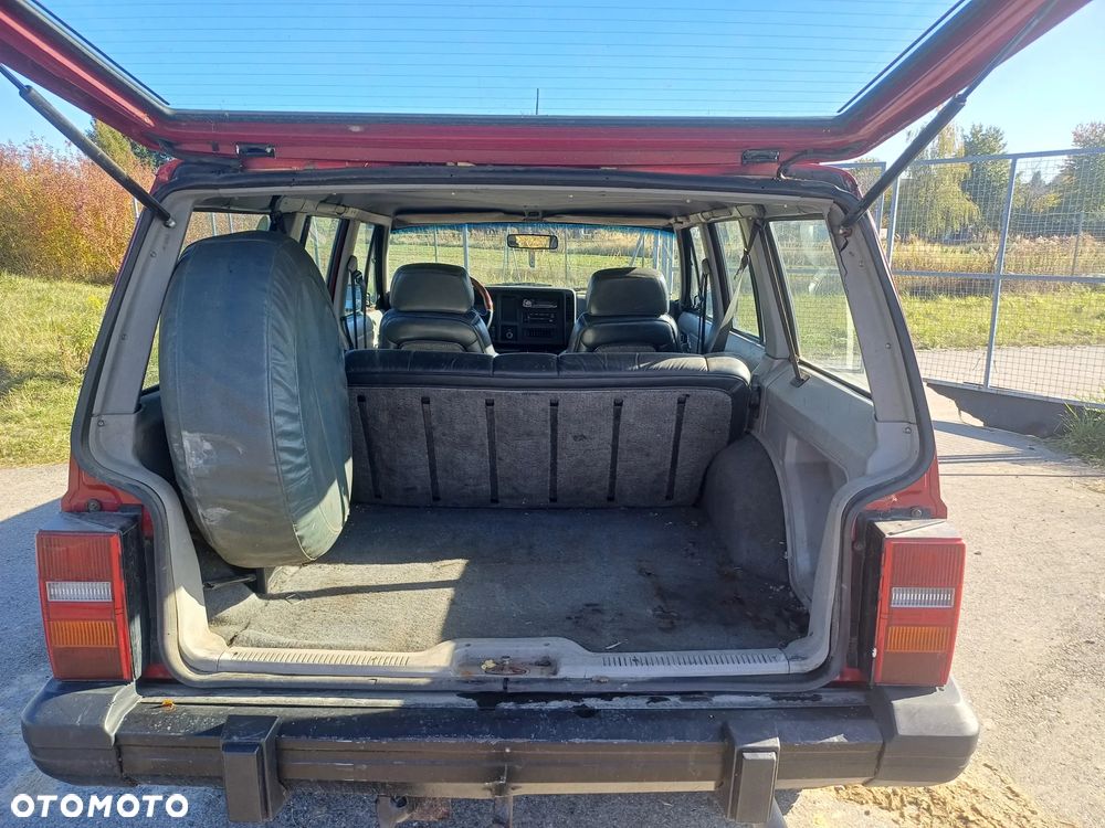 Jeep Cherokee 4.0 - 8