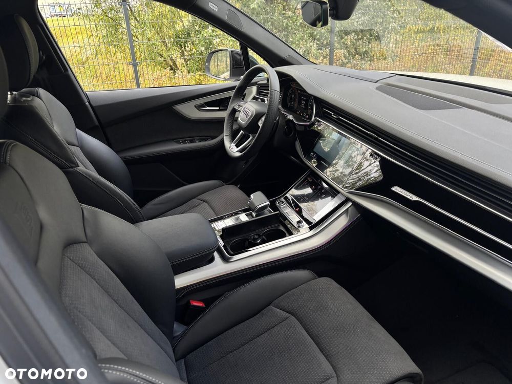 Audi Q7 - 17
