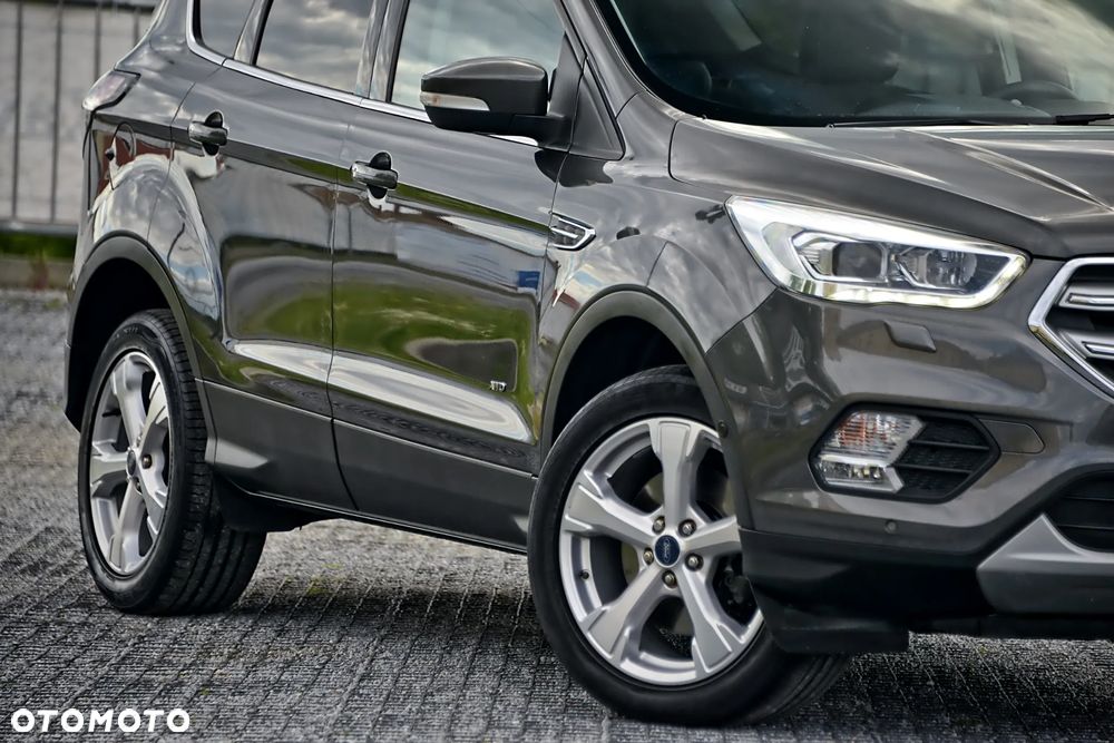 Ford Kuga 2.0 TDCi 4WD Titanium Plus - 12