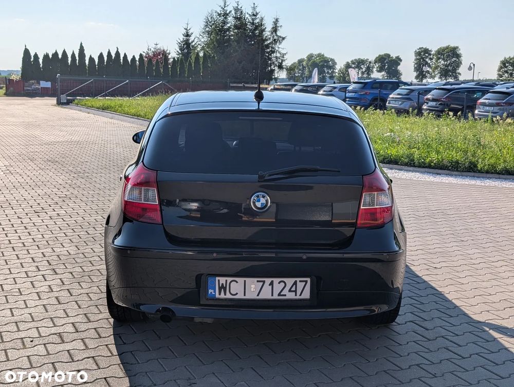 BMW Seria 1 120i - 9
