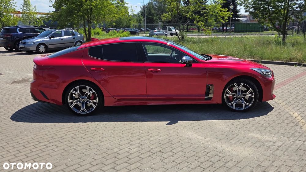 Kia Stinger - 5