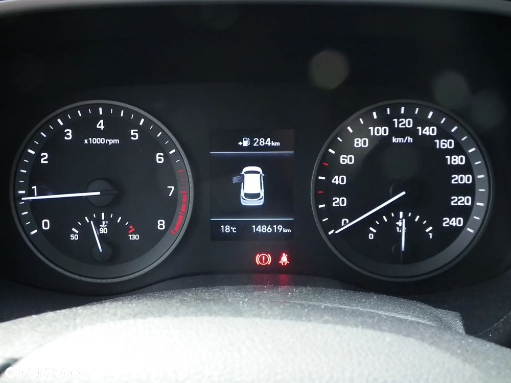 Hyundai Tucson 1.6 GDi Comfort 2WD - 22