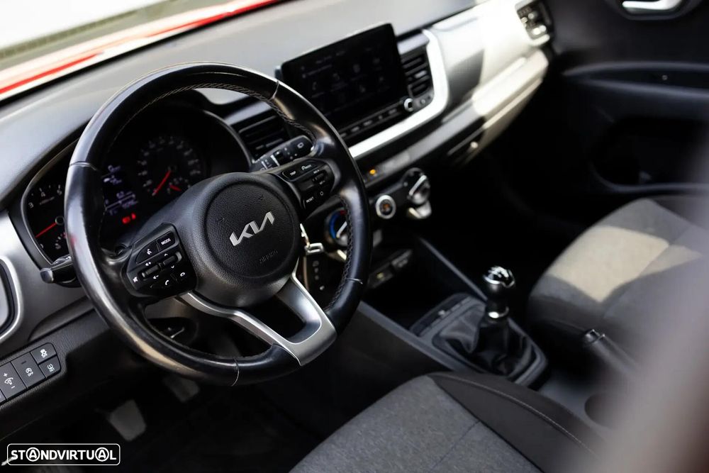 Kia Stonic - 10