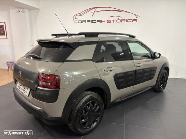 Citroën C4 Cactus 1.5 BlueHDi Shine Pack - 23
