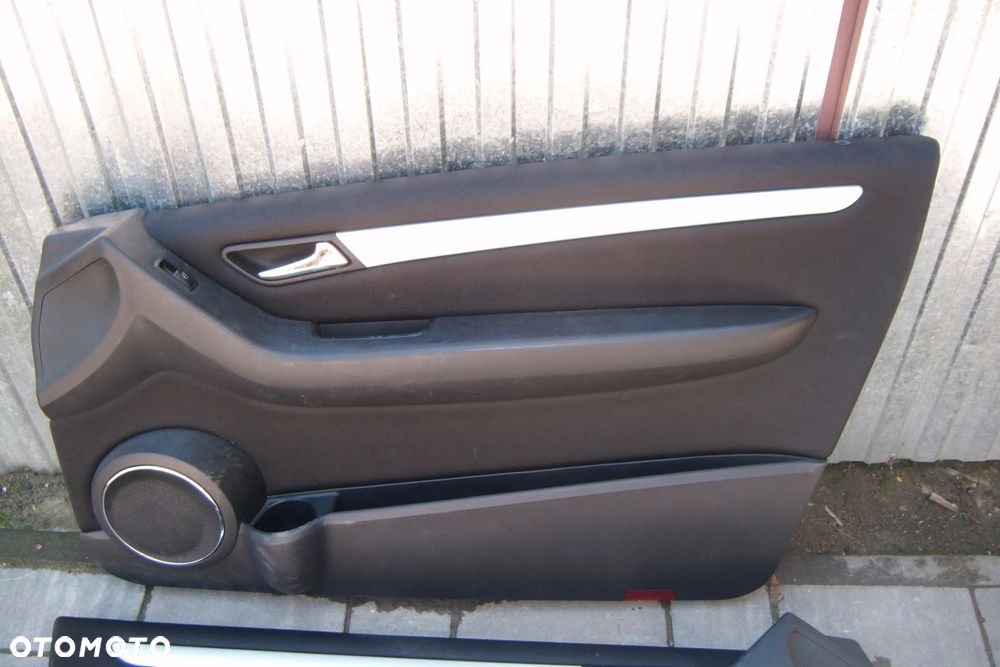 mercedes w169 3d tapicerki drzwi komplet 2szt - 3