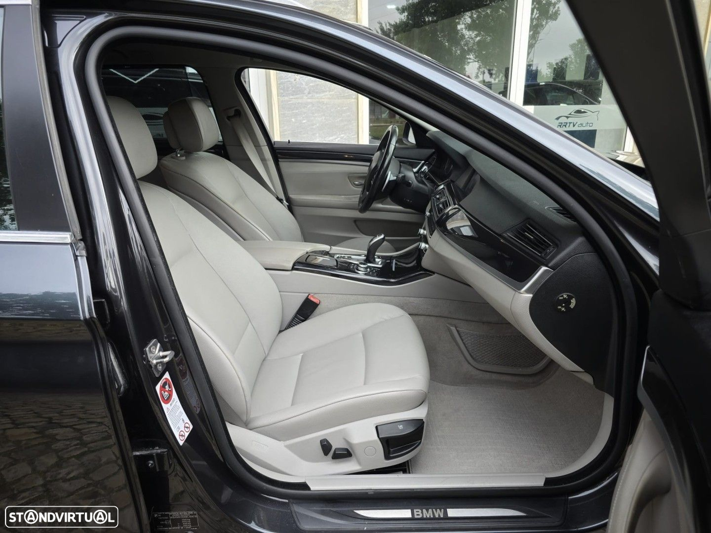 BMW 520 d Auto - 21