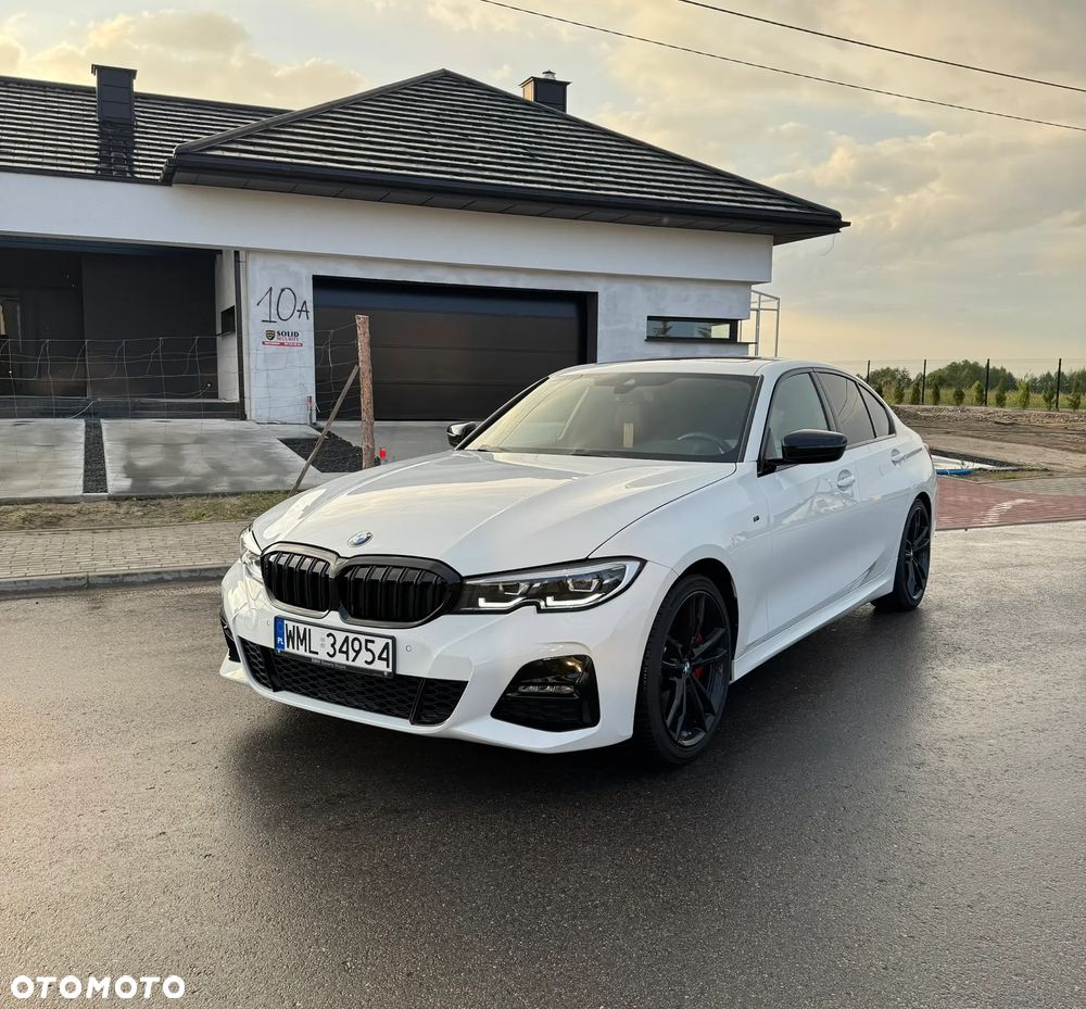 BMW Seria 3 330i xDrive M Sport sport - 19