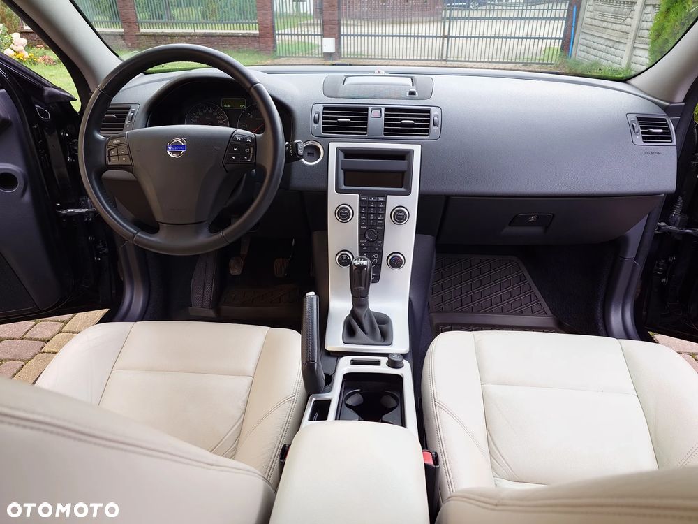 Volvo V50 D3 Business Edition - 12