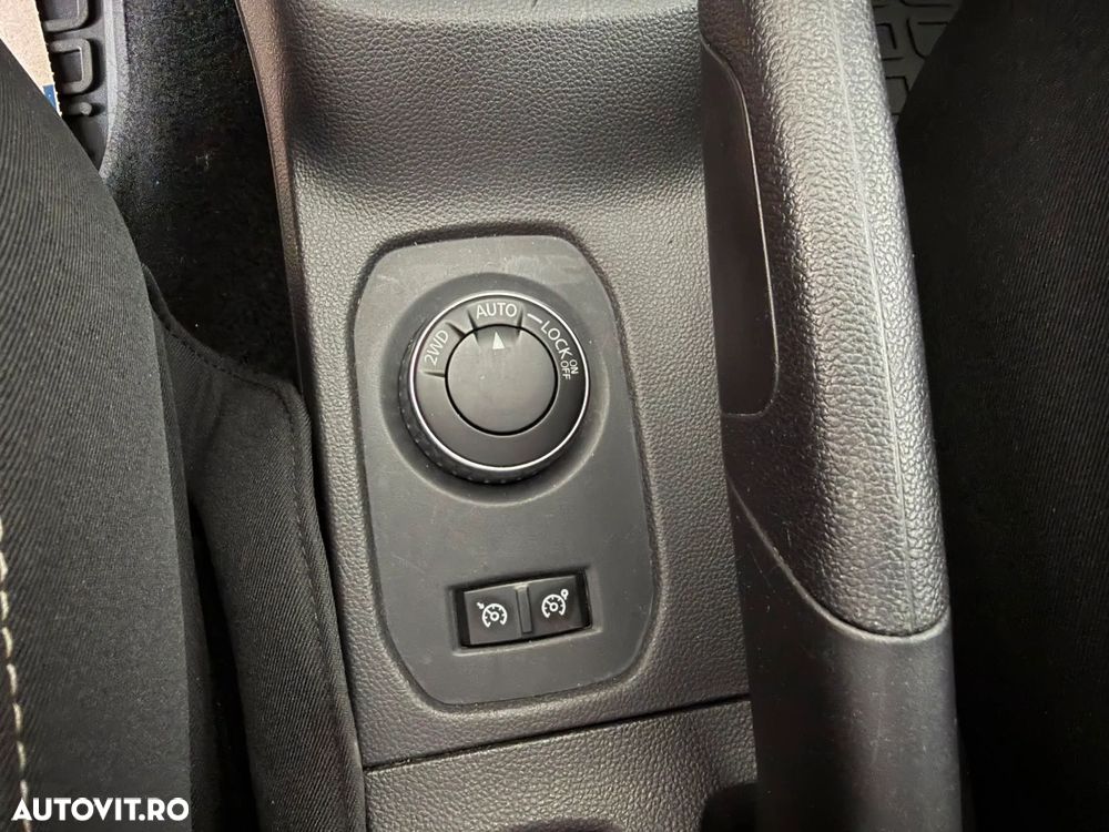 Dacia Duster TCe 130 GPF 4WD Comfort - 10