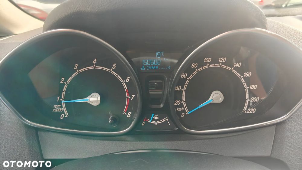 Ford Fiesta - 16