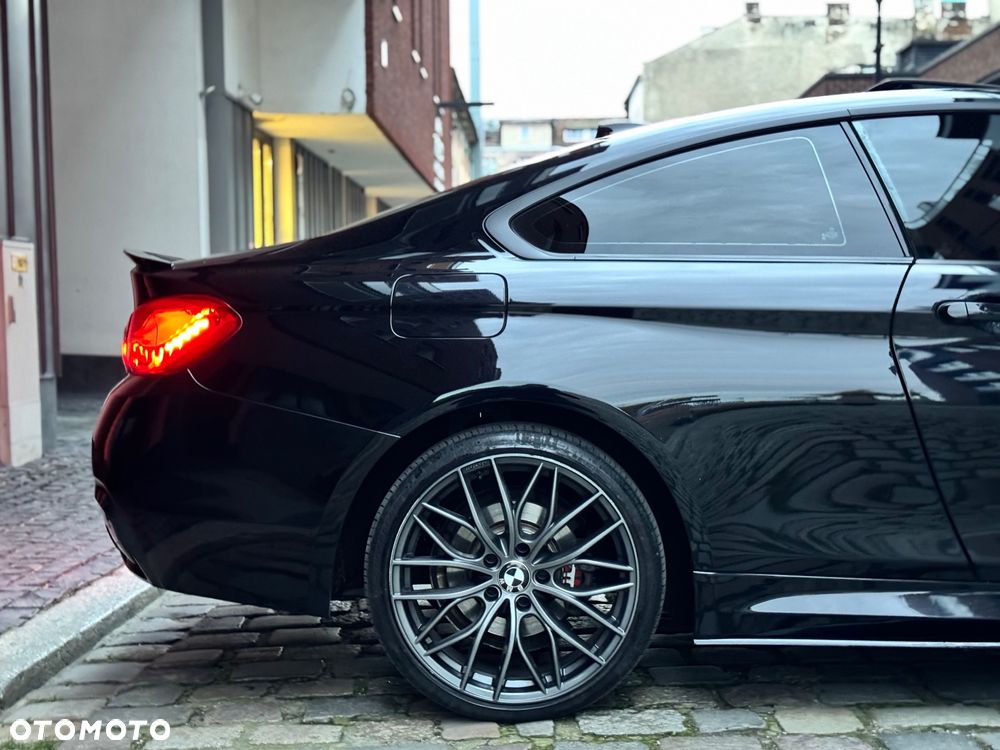 BMW Seria 4 428i xDrive - 28