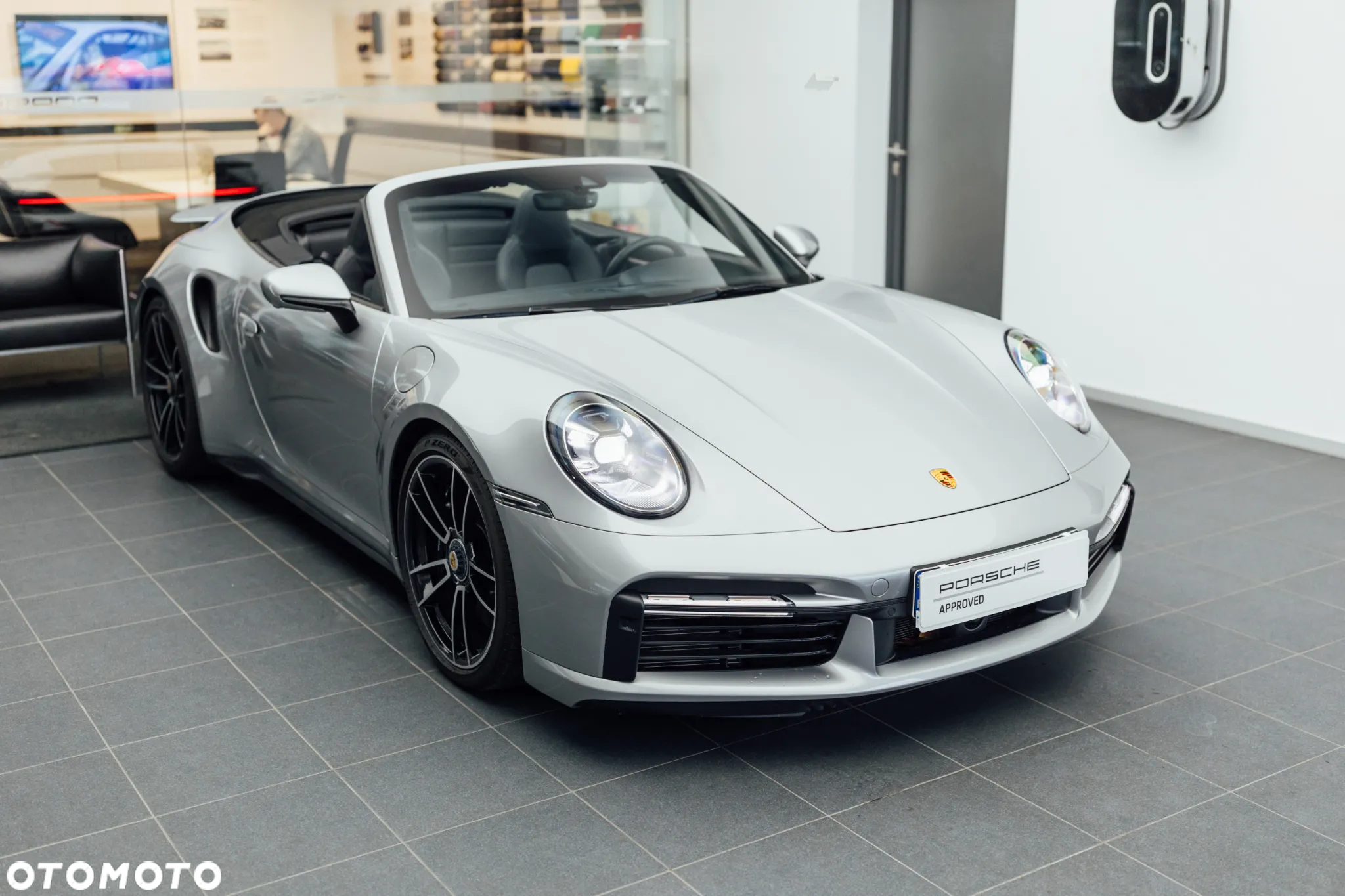 Porsche 911 Carrera Turbo Cabrio - 5