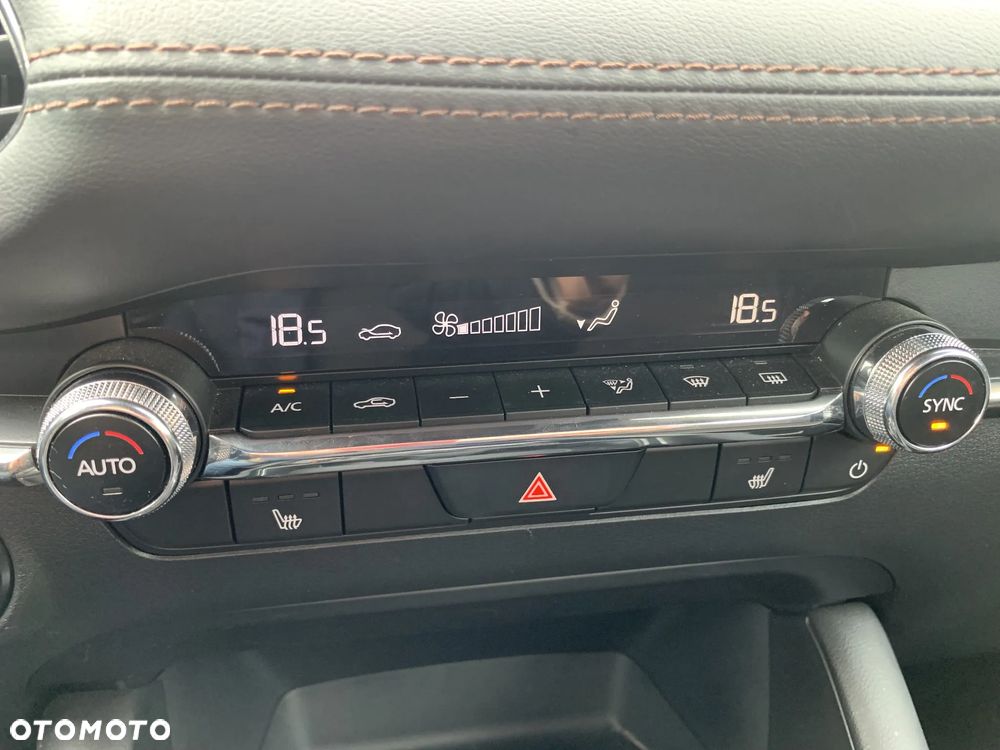 Mazda 3 2.0 mHEV Exclusive Line - 19