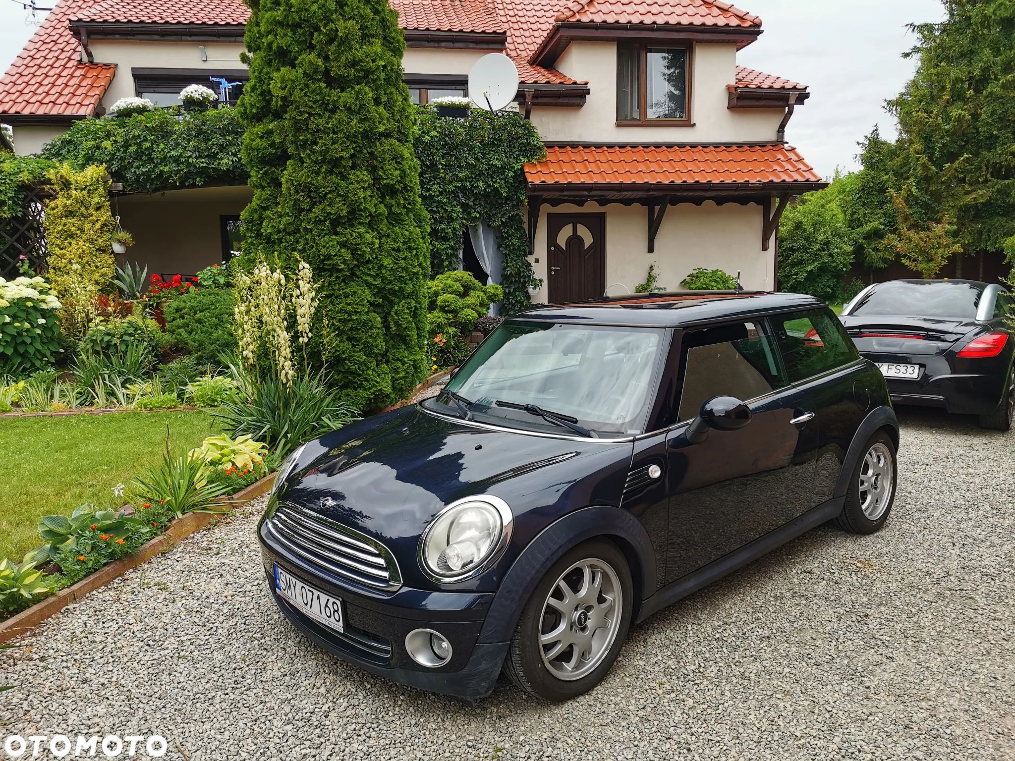 MINI Cooper Standard - 1