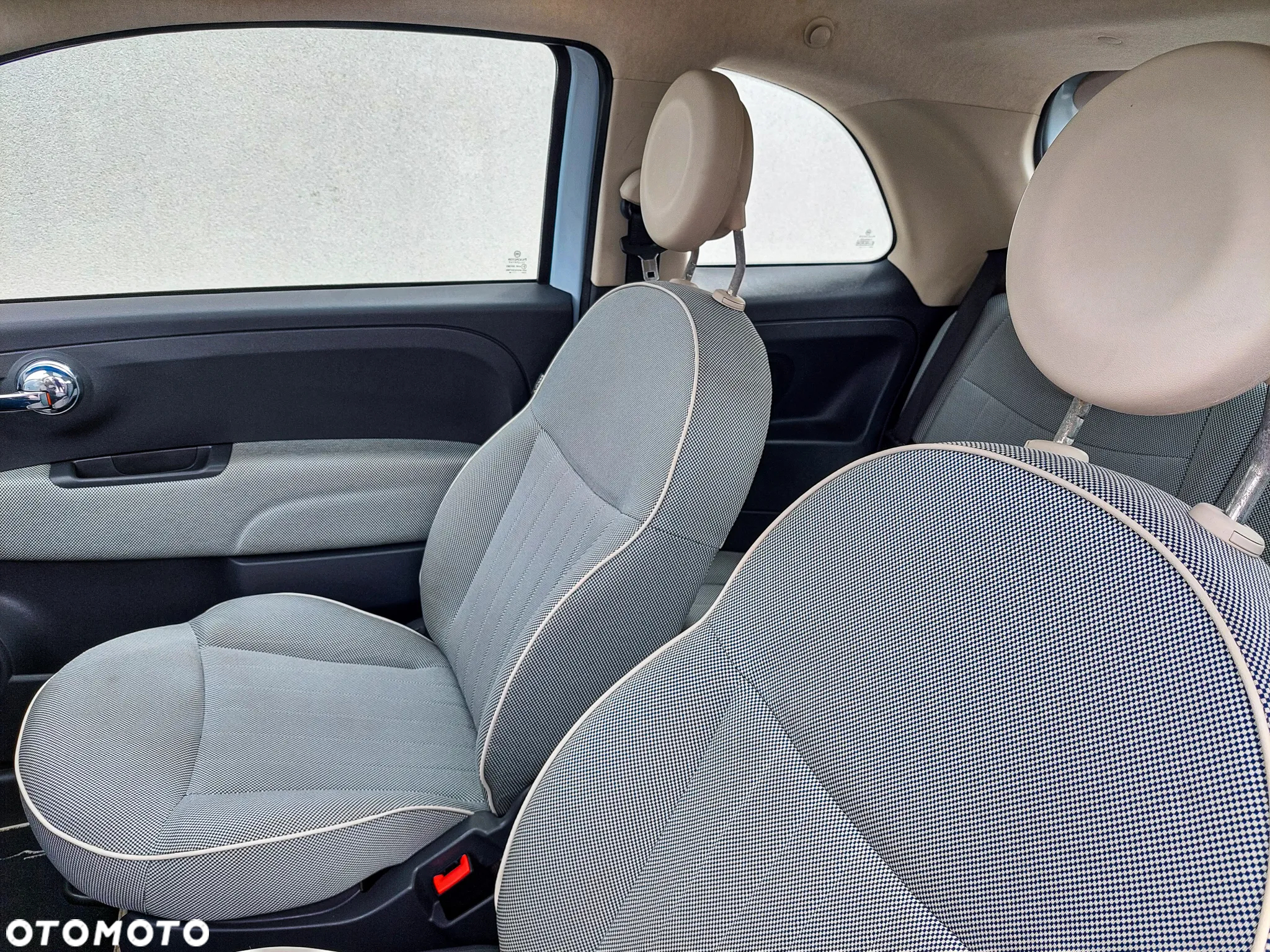 Fiat 500 1.2 8V Lounge - 23
