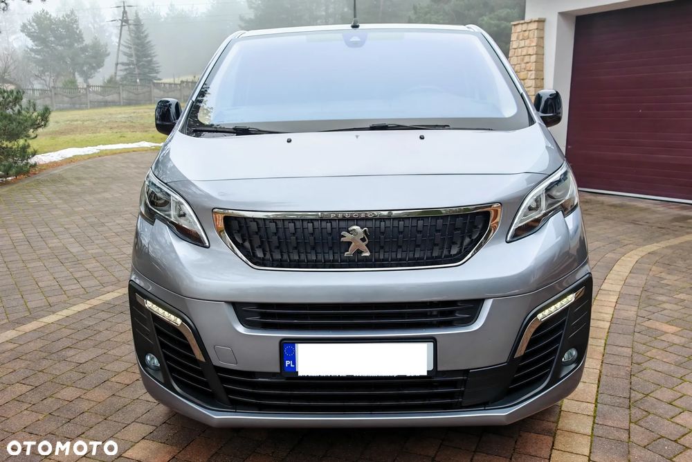 Peugeot Expert - 8