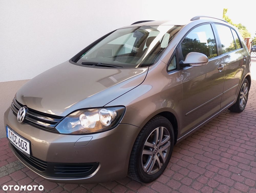 Volkswagen Golf Plus - 9