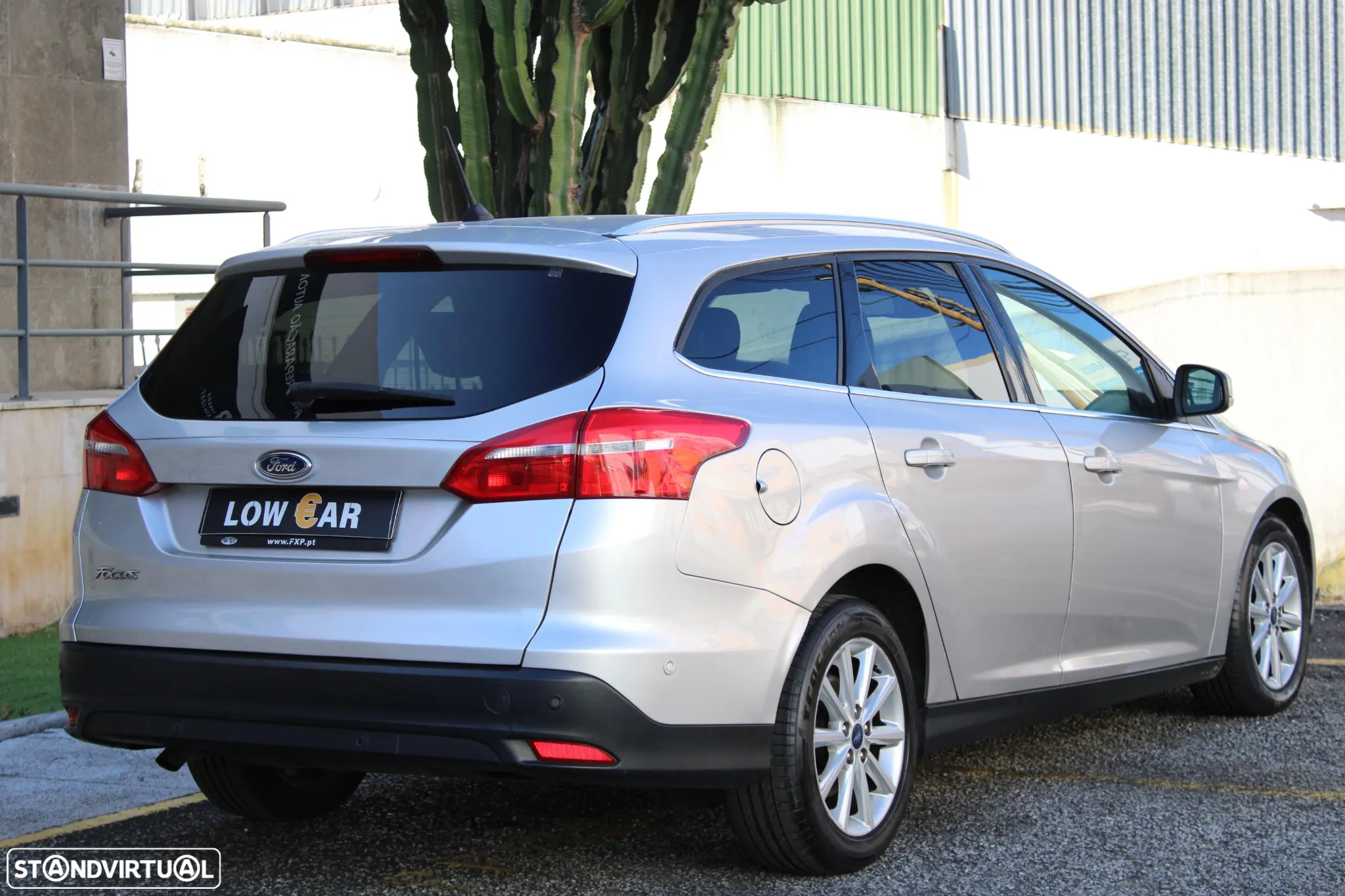 Ford Focus SW 1.5 TDCi EcoBlue Business - 12
